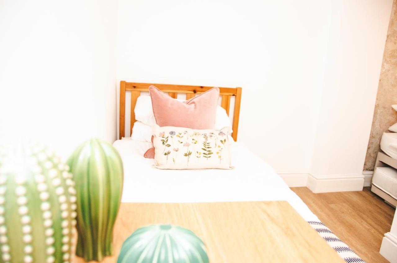 Garden Flat In Period Property Centrally Located Μπαθ Εξωτερικό φωτογραφία